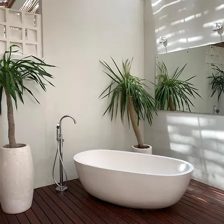 Villa Samudra & Blue Damai & Grey Damai - 8 Bedrooms Bingin Uluwatu  Exterior photo