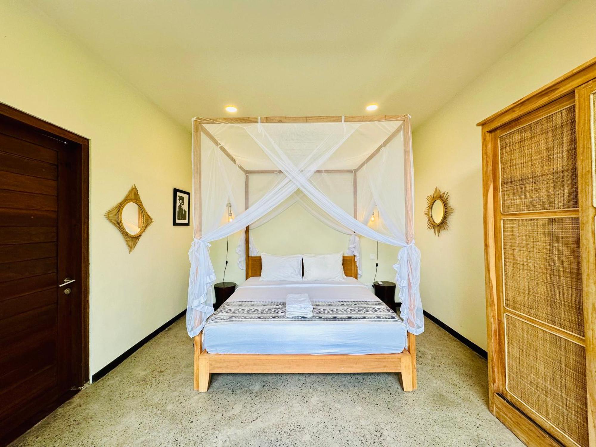 Samudra & Blue Damai & Grey Damai - 8 Bedrooms Bingin * Uluwatu (Bali)
