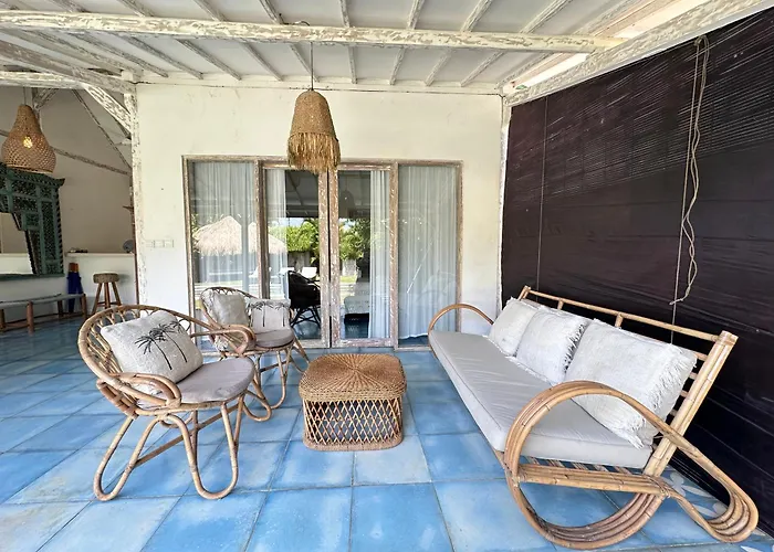 Villa Samudra & Blue Damai & Grey Damai - 8 Bedrooms Bingin