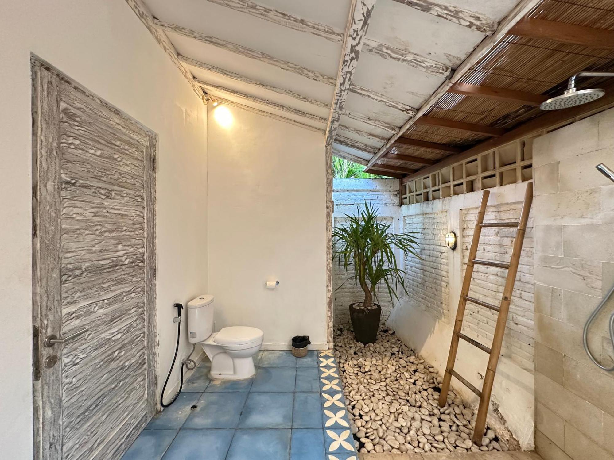 Samudra & Blue Damai & Grey Damai - 8 Bedrooms Bingin