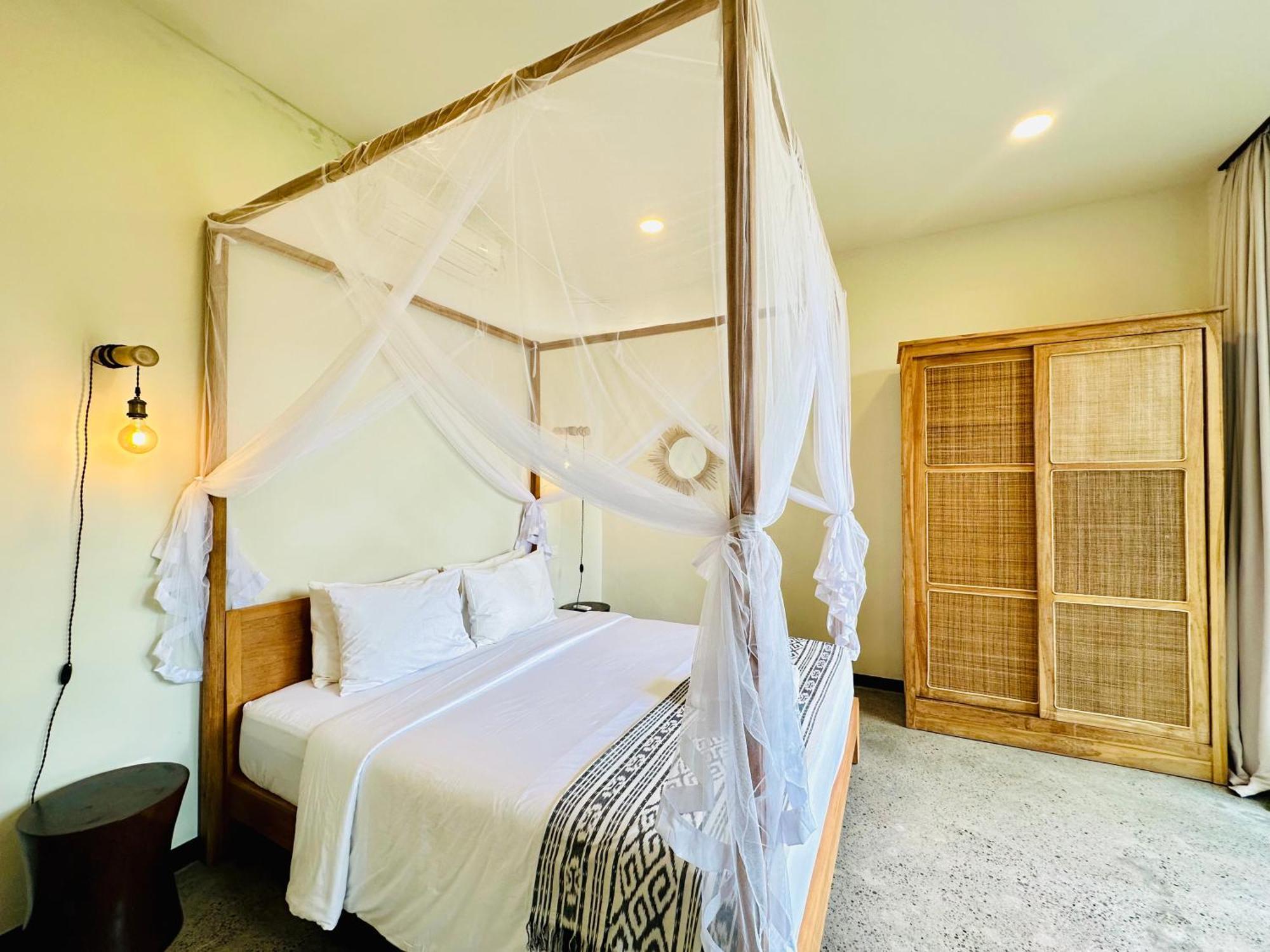 Samudra & Blue Damai & Grey Damai - 8 Bedrooms Bingin *